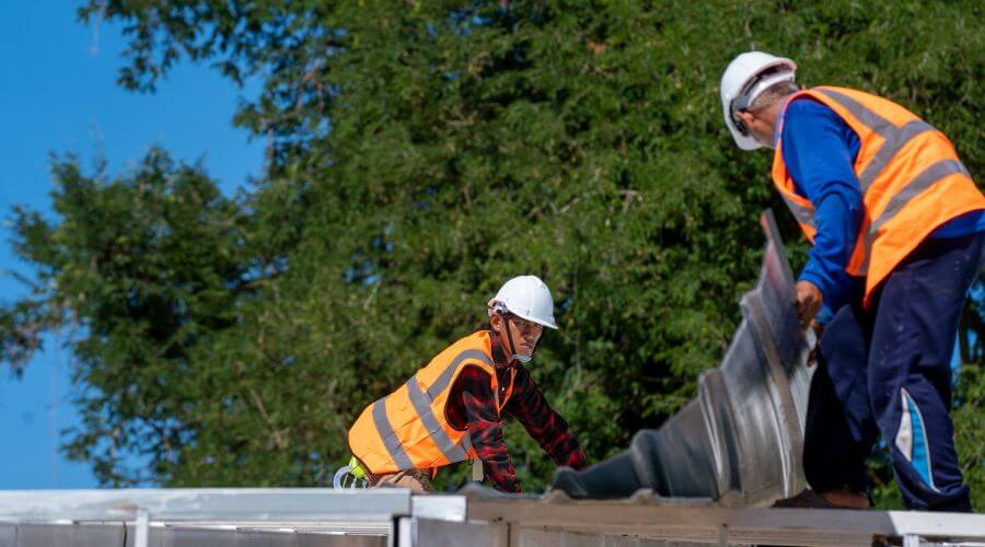Expert Emergency Roof Repairs services in Round Mountain, CA